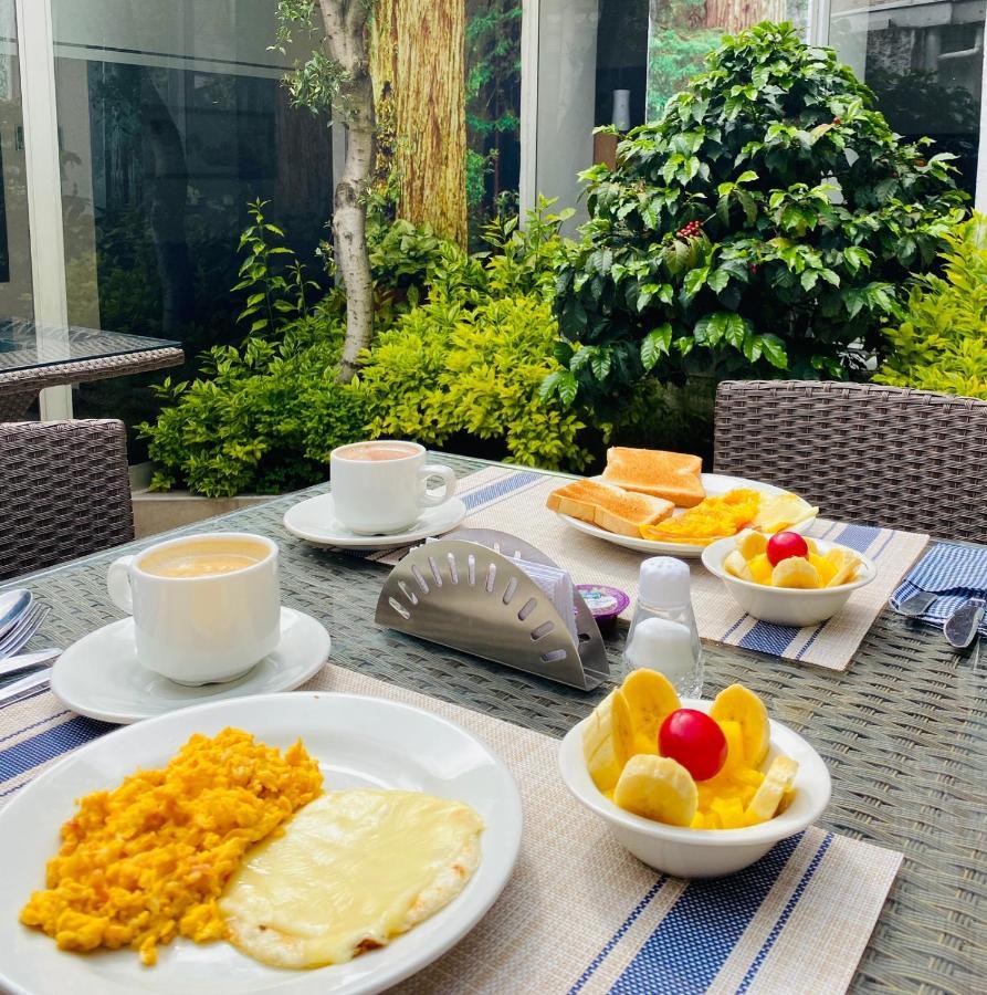 Hotel Marbella Chico Bogota Luaran gambar