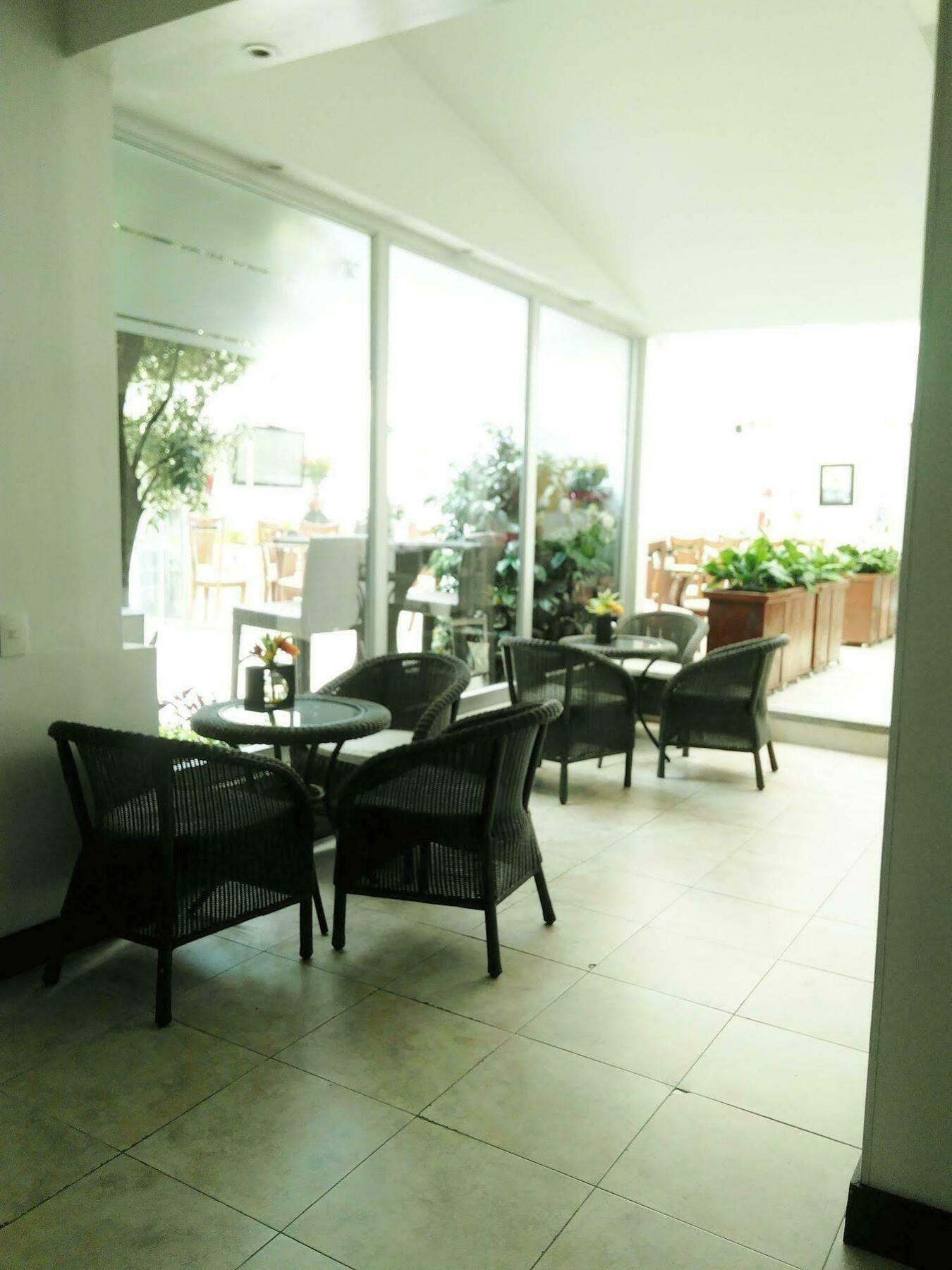 Hotel Marbella Chico Bogota Luaran gambar